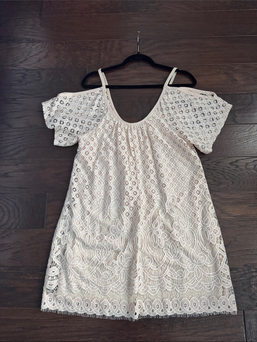 VENUS Blush Lace Cold-Shoulder Mini Dress - Picture 7 of 7